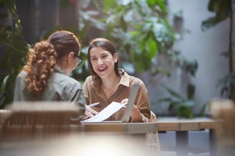 Woman meeting with female professional.