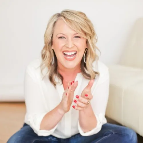 Kate Anthony headshot