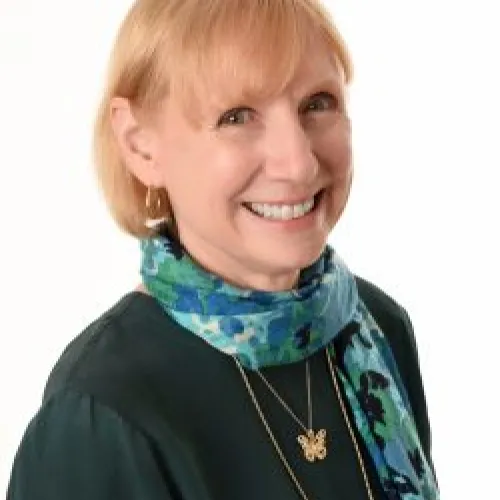 Virginia Colin headshot