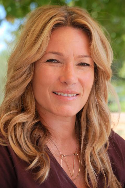 Lisa Hall, LMFT